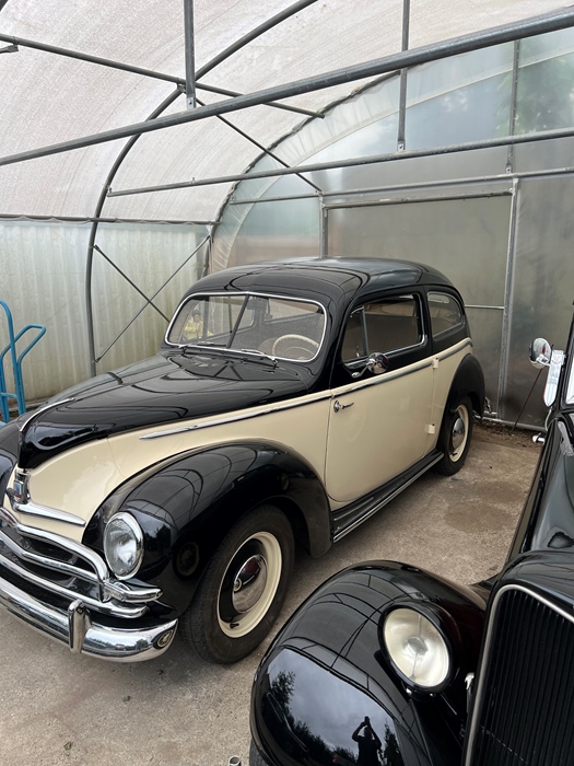 1951 Ford Taunus Buckel prachtige auto oldtimer te koop