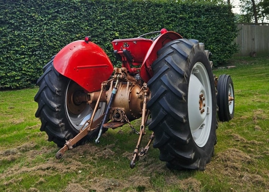 1957 Massey Ferguson FE 35 oldtimer te koop