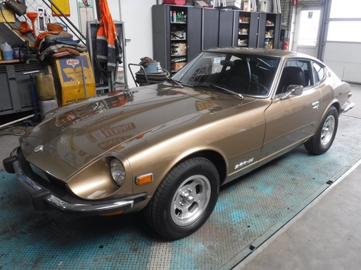 1974 Datsun 260Z gold oldtimer te koop