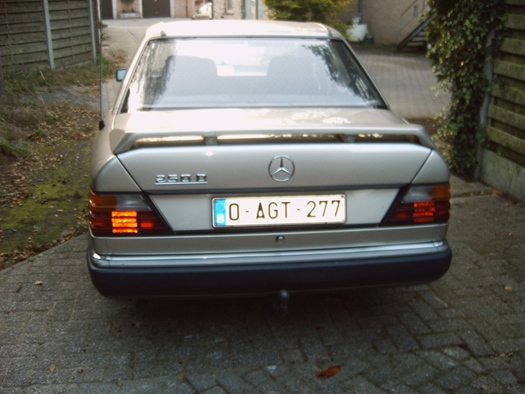 1987 Mercedes w124 250 Diesel oldtimer te koop