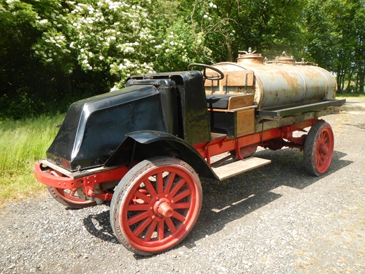 1917 International Truck Model G oldtimer te koop