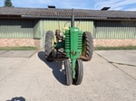 1951 John Deere B Styled with planter oldtimer te koop