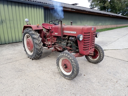 1964 International D326 Diesel 2wd oldtimer te koop