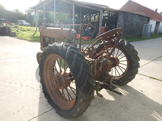 1937 John Deere A Unstyled, round spokes, overdrive oldtimer te koop