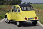 1976 Citroën 2CV6 Jaune Cedrat oldtimer te koop