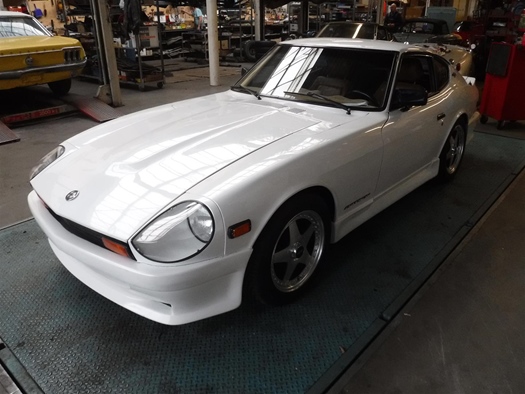 1971 Datsun 240Z white 12096 oldtimer te koop