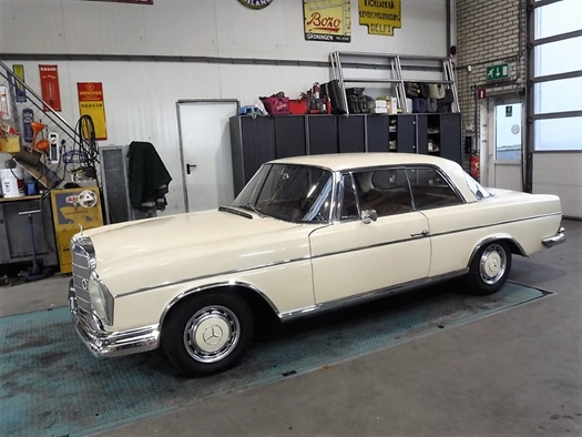 1967 Mercedes 300SE Coupe no. 9662 oldtimer te koop