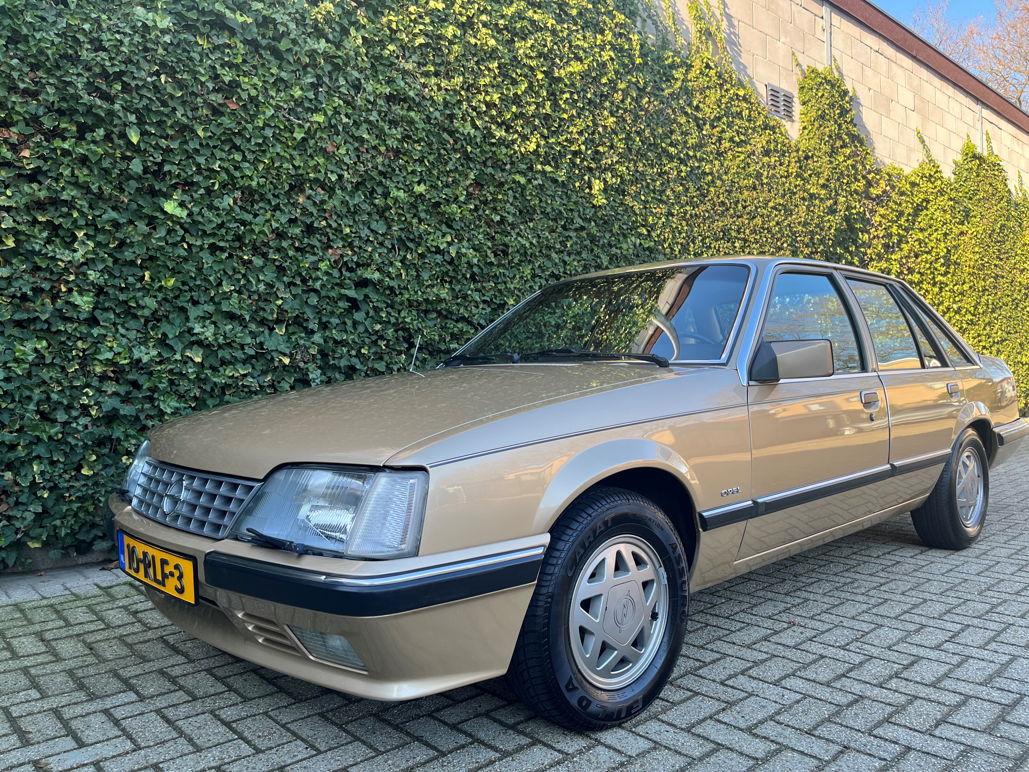 1986 Opel Senator 3.0  oldtimer te koop