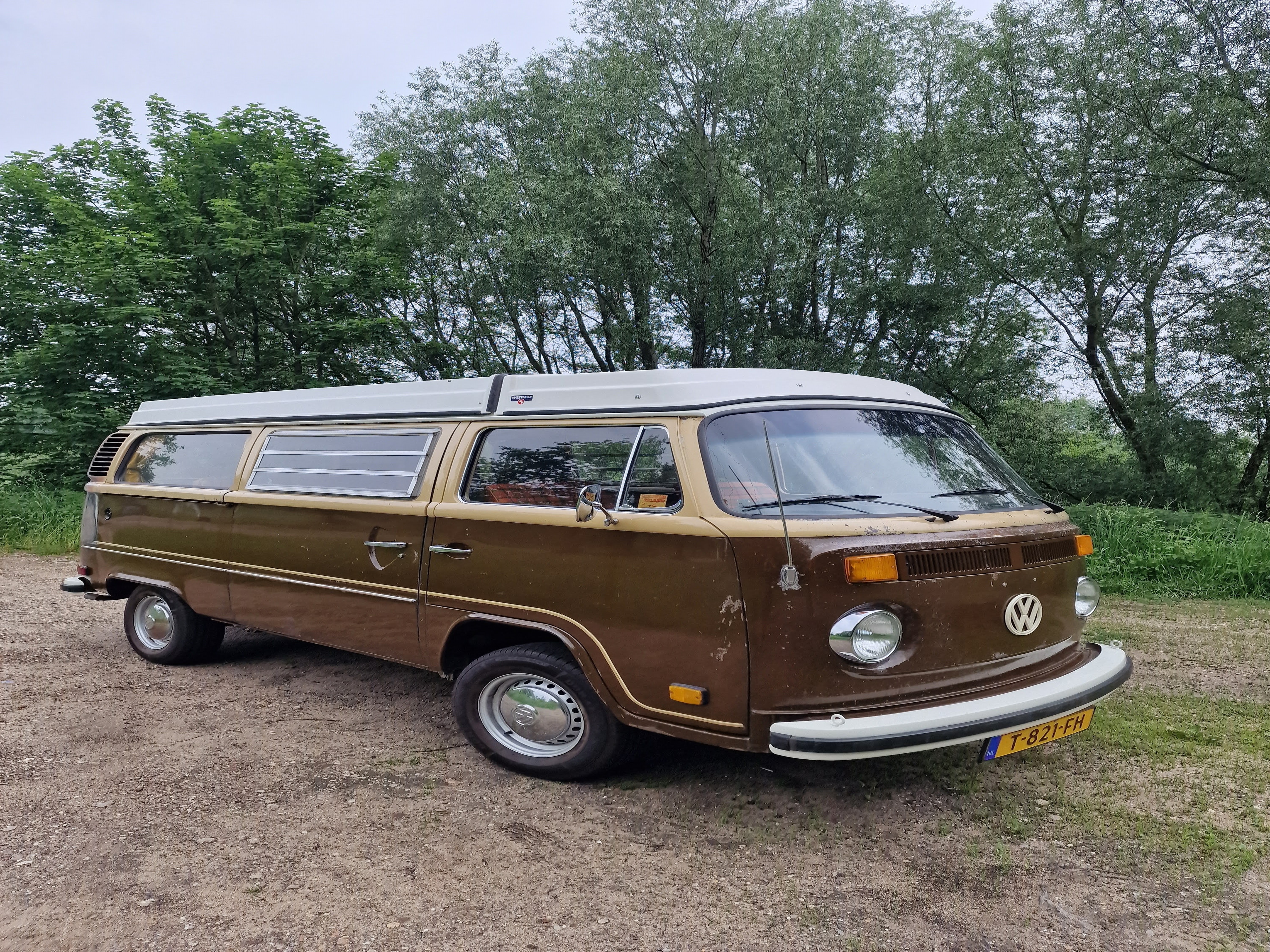 1979 Volkswagen T2B Westfalia  oldtimer te koop