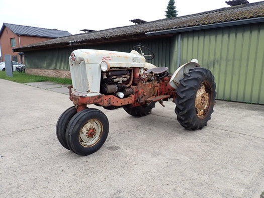 1955 Ford 960 from, 900-series oldtimer tractor te koop