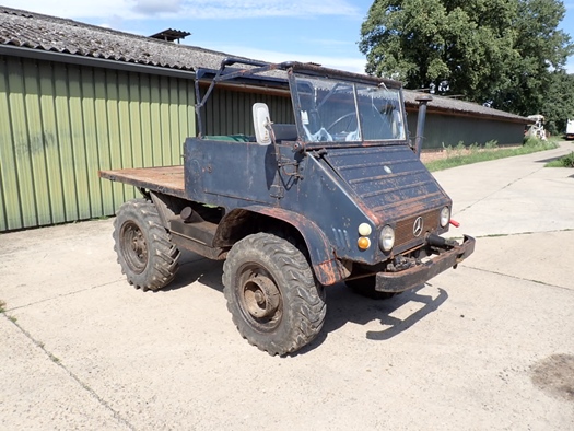 1960 Mercedes Unimog 411 oldtimer vrachtwagen te koop