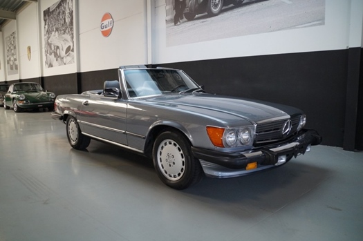 1989 Mercedes 560 oldtimer te koop