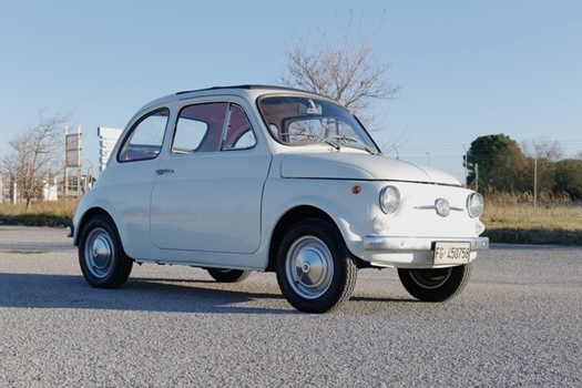 1965 Fiat 500 "8 bulloni" oldtimer te koop