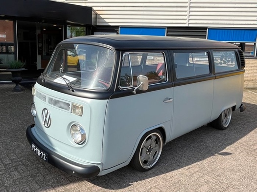 1976 Volkswagen T2B oldtimer te koop