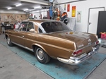 1966 Mercedes 250SE coupe gold W111 oldtimer te koop