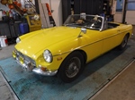 1967 MG B cabrio Yellow oldtimer te koop