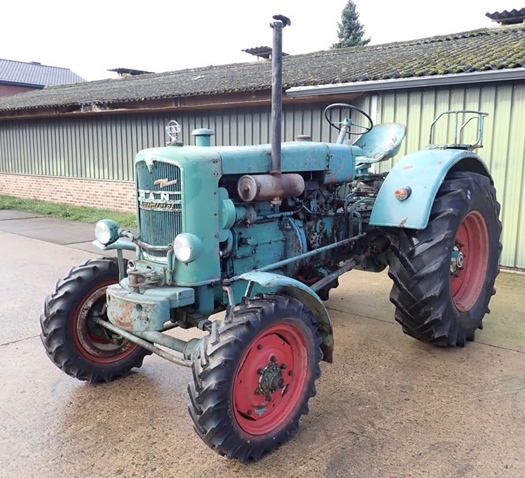 MAN D40A oldtimer tractor te koop