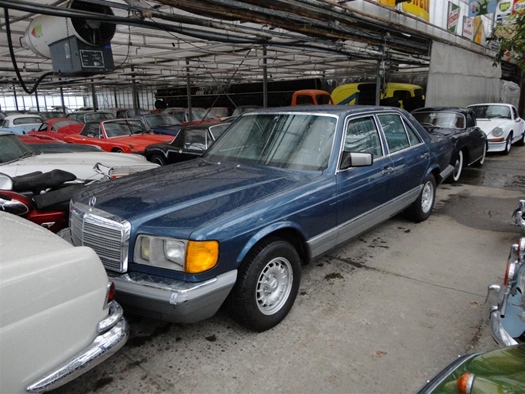 1985 Mercedes 380SE  sedan oldtimer te koop