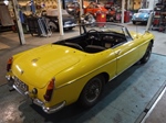 1967 MG B cabrio Yellow oldtimer te koop