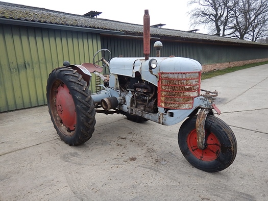 1943 Silver King Model 42 oldtimer tractor te koop