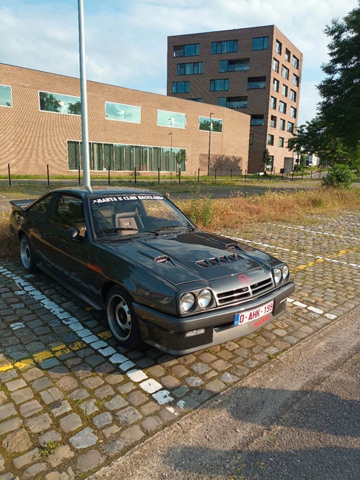 1982 Opel Manta b 1800cc  oldtimer te koop