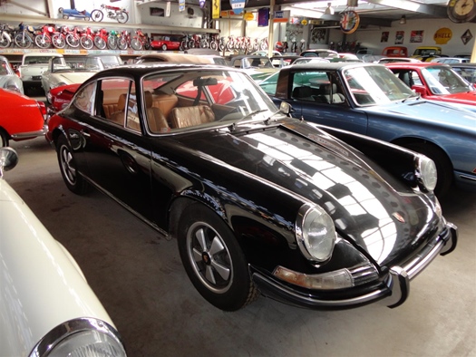 1969 Porsche 911 E black oldtimer te koop