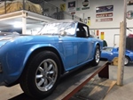 1962 Triumph TR4 blue Surrey top oldtimer te koop