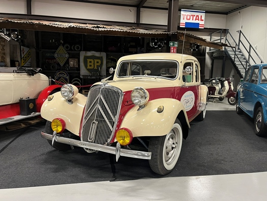 1953 Citroën Traction Avant oldtimer te koop